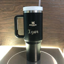Garrafa térmica 1200ml gravada a laser C/ canudo